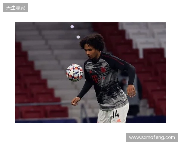 齐尔克泽晒在家看直播照片:我的天哪!!多古太牛了! 齐尔克泽晒在家看直播照片:我的天哪!!多古太牛了!