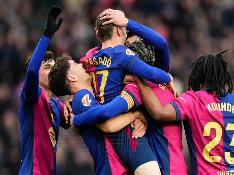 卡萨多:奥维耶多踢得很勇敢;训练都没见过亚马尔那样射门